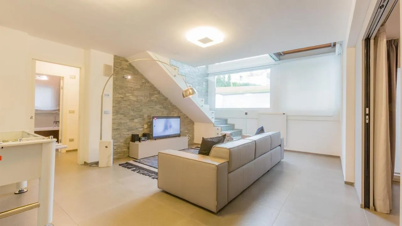 Villa Lisa 8, Emma Villas Rimini 0*,  Italy